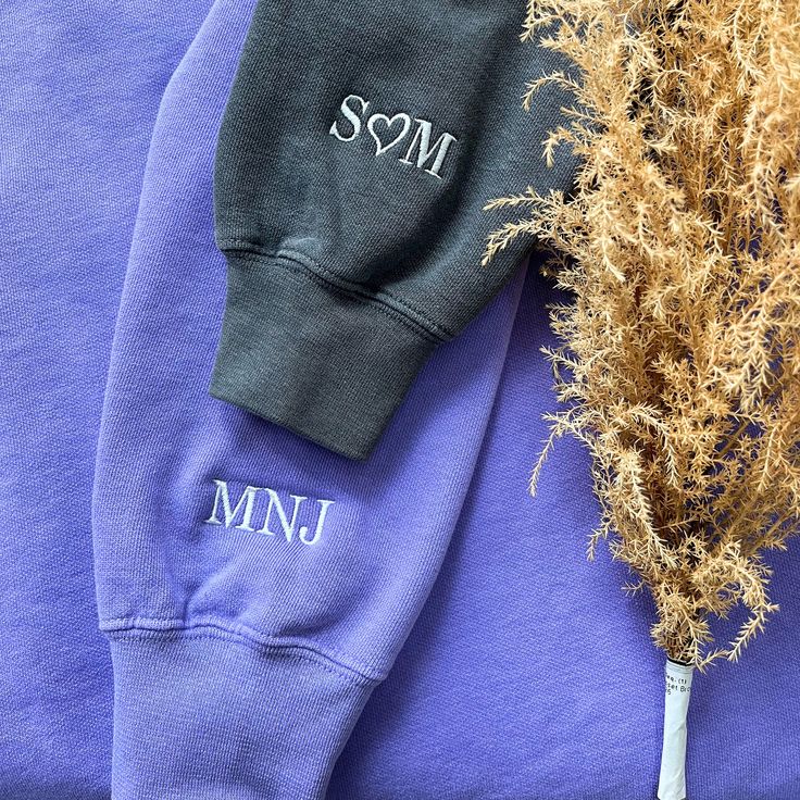 soulmate, twinflame, matching set, hoodie, amour, relation amoureuse, tendance, vente, populaire, cadeau, relation amoureuse, crewneck, écologie, originalité, personnalisé