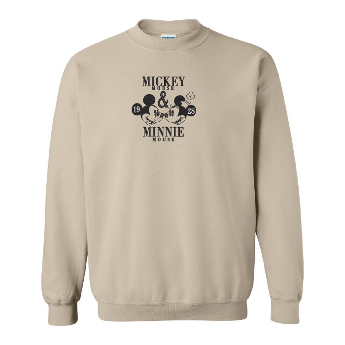 crewneck beige broderie mickey et minnie mouse en noir et blanc