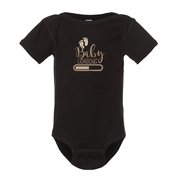cache couche noir pour bébé annonce de grossesse baby loading dans les tons de beige