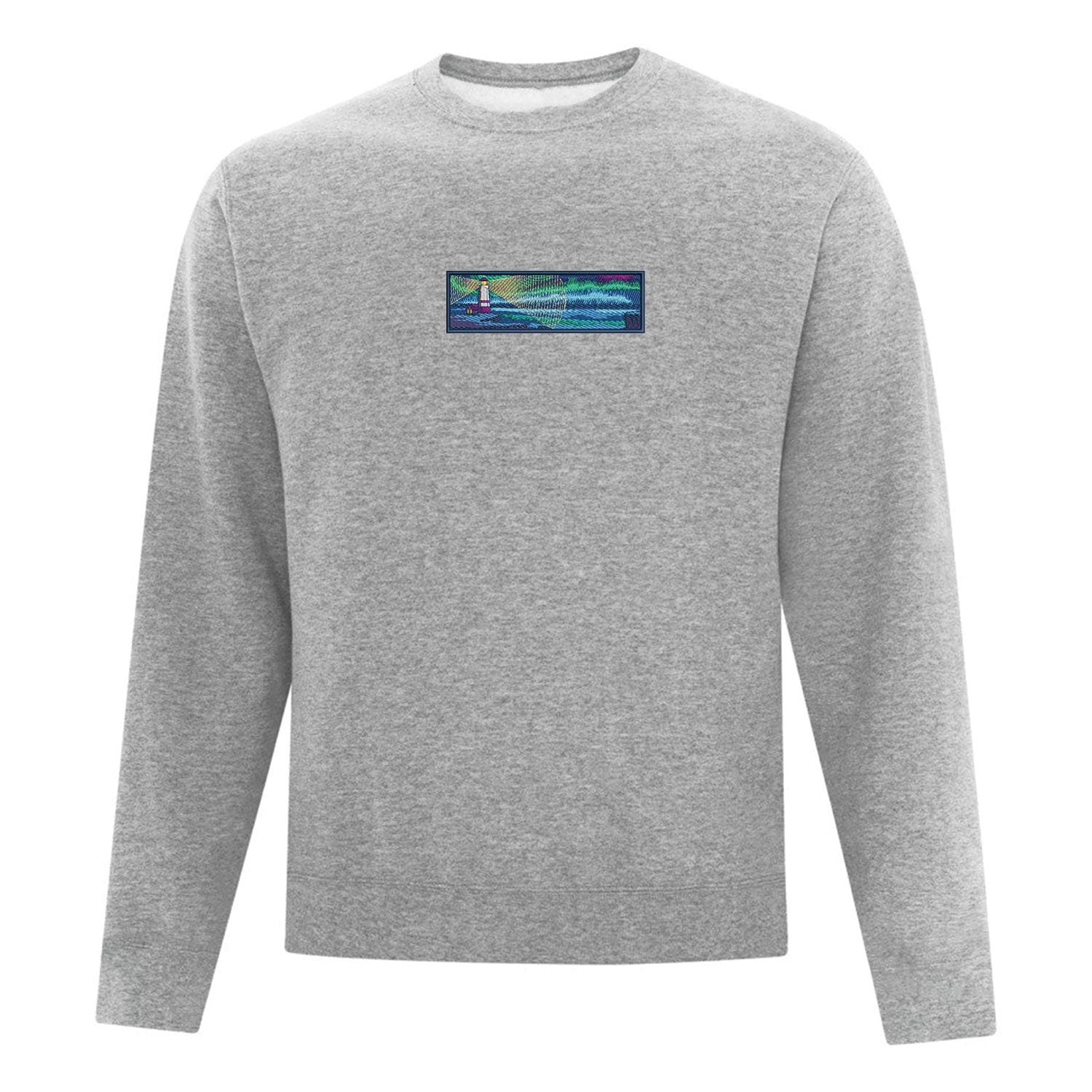 coton ouaté à col rond gris pâle avec une broderie du bord de la mer de nuit avec un phare qui illumine
