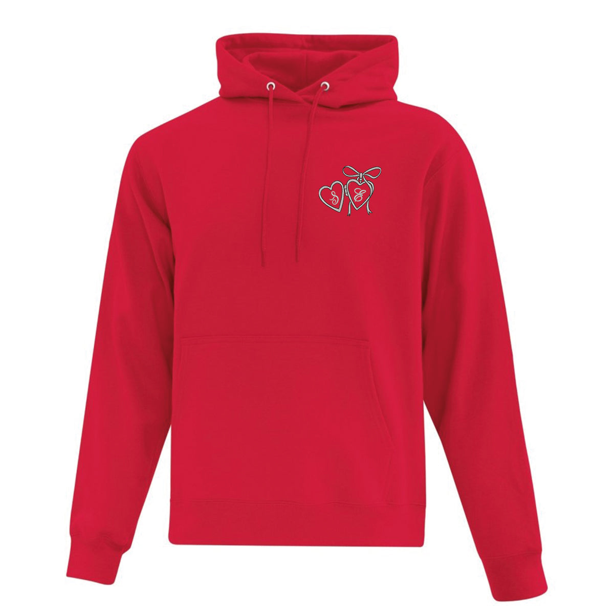 coton ouaté à capuchon rouge sur fond blanc avec broderie de pendentif en forme de coeur argent et noir ayant des initiales brodées